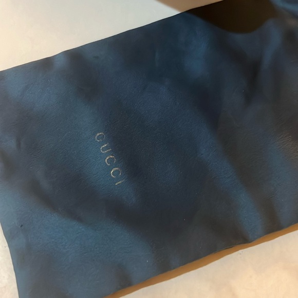 Gucci Sunglass Case Set - Picture 2 of 3